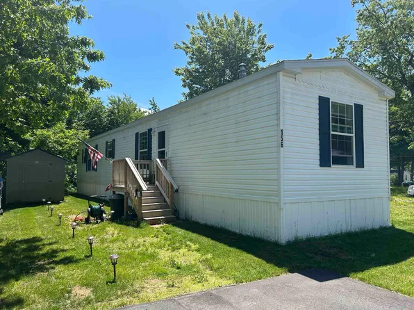156 Pineland Park Road, Milton, NH 03851