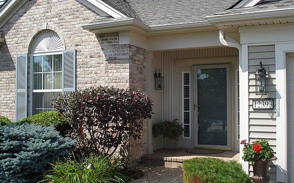 2nd image of 12393 Rolling Meadows Ln