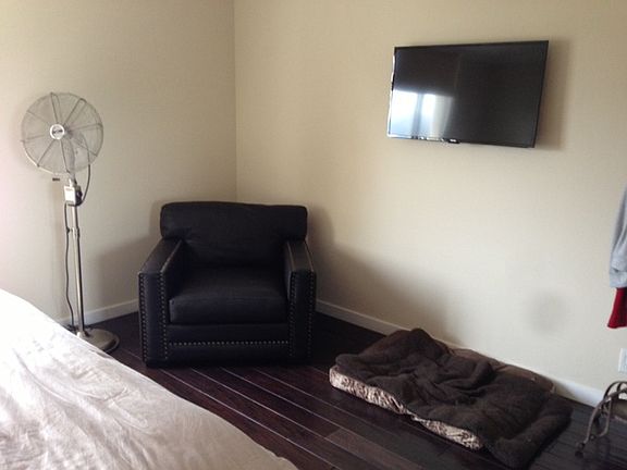 5th image of 2170 Century Park E APT 710