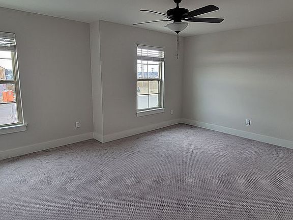 4th image of 900 Rawlings Cir