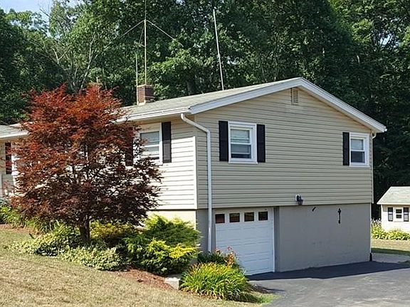 3rd image of 45 Crestwood Rd