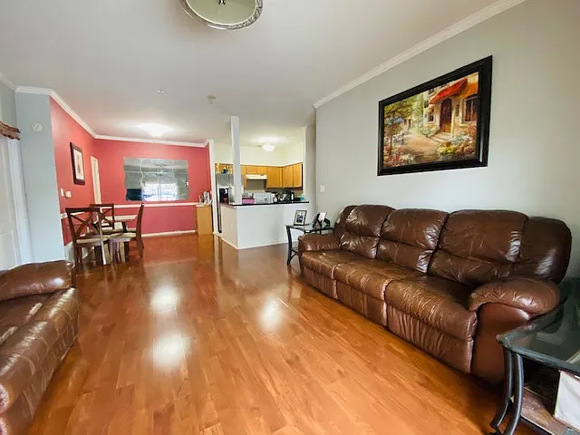 415 Lucy Ct — Photo 16