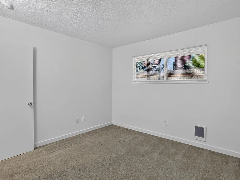 2523 NW Savier St — Photo 22