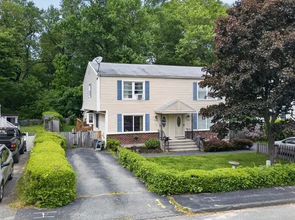 199 Cohasset St, Worcester, MA 01604