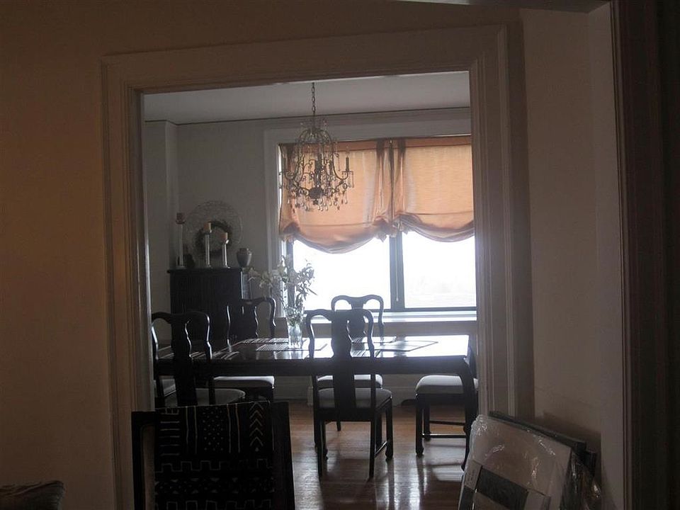 2nd image of 2600 John F Kennedy Blvd #702