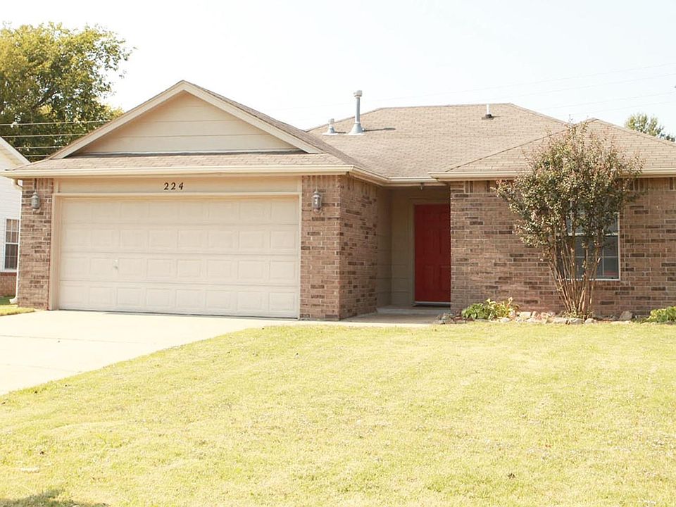 1st image of 224 N Valley Dr