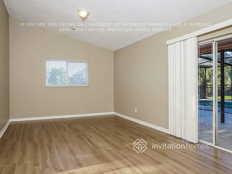 7115 Queen Palm Cir — Photo 3