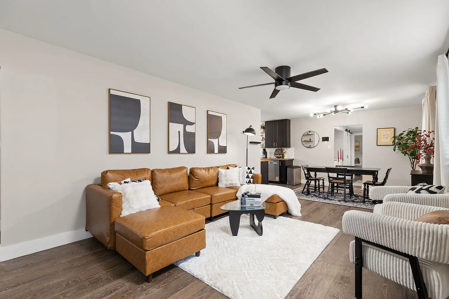3 bed, 2.0 bath, $3,371 — Photo 2
