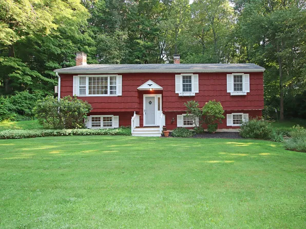 32 Scudder Road, Newtown, CT 06470