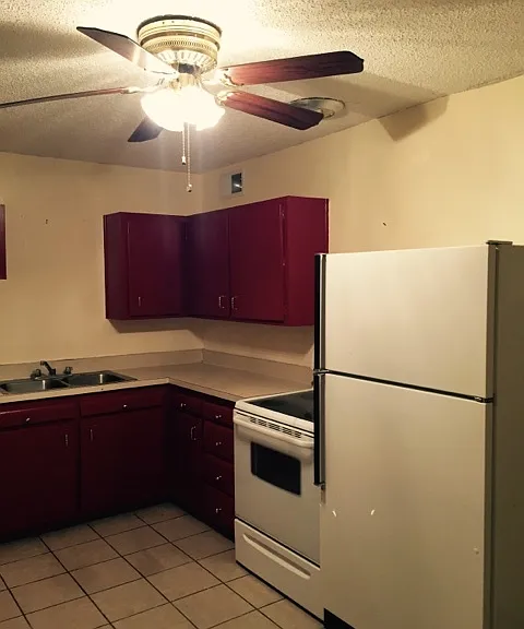 108 Colorado Dr — Photo 5