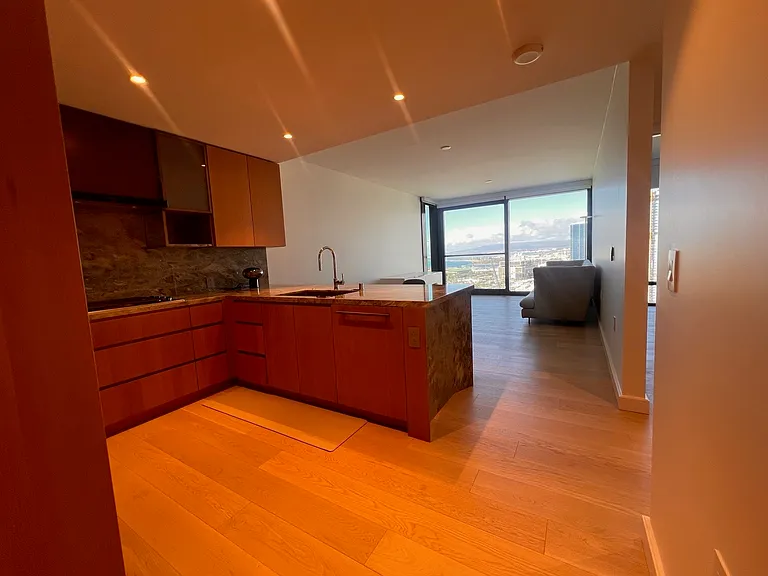 1100 Ala Moana Blvd #2305 — Photo 2