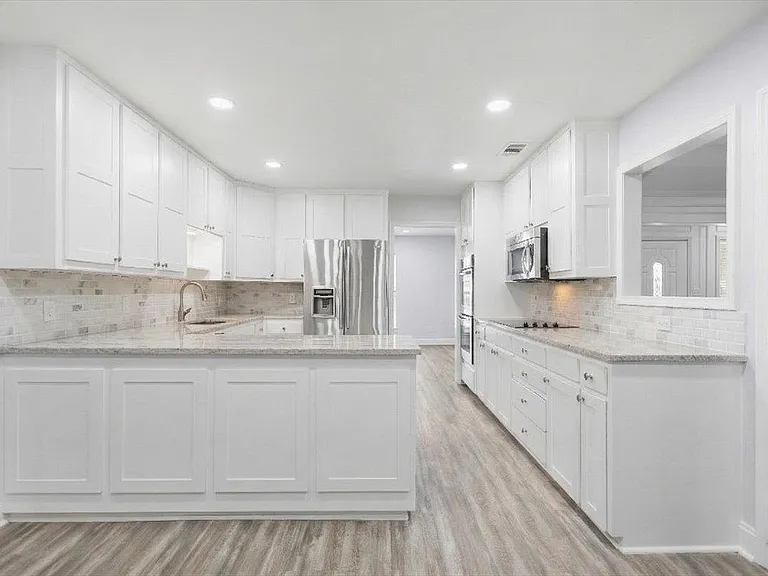 291 N Bay Dr — Photo 15