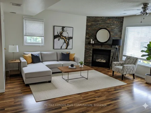 461 Beechwood Pl #51, Waterloo, ON N2T 2N8