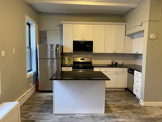 Rented by Alpine Realty | media 18