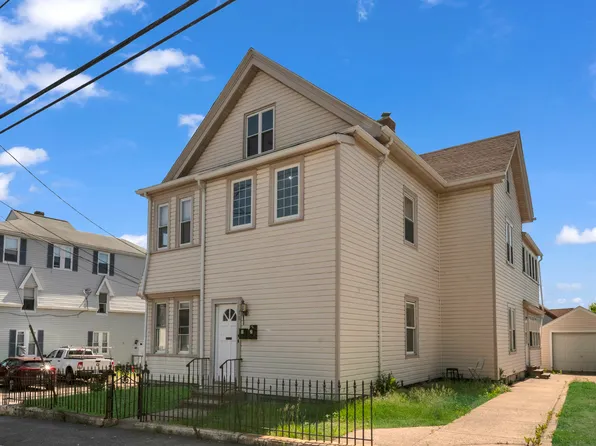 18 Division St Floor 1, Manville, RI 02838