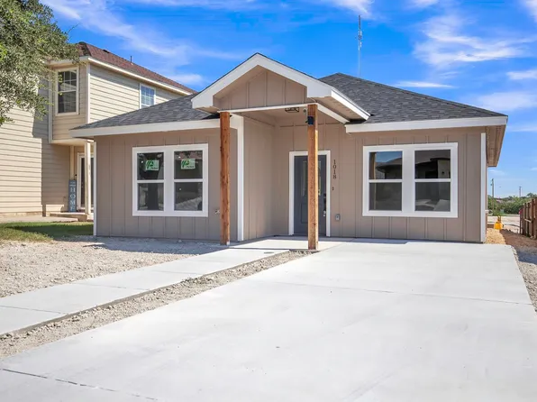 1018 Tesoro Hls, Del Rio, TX 78840
