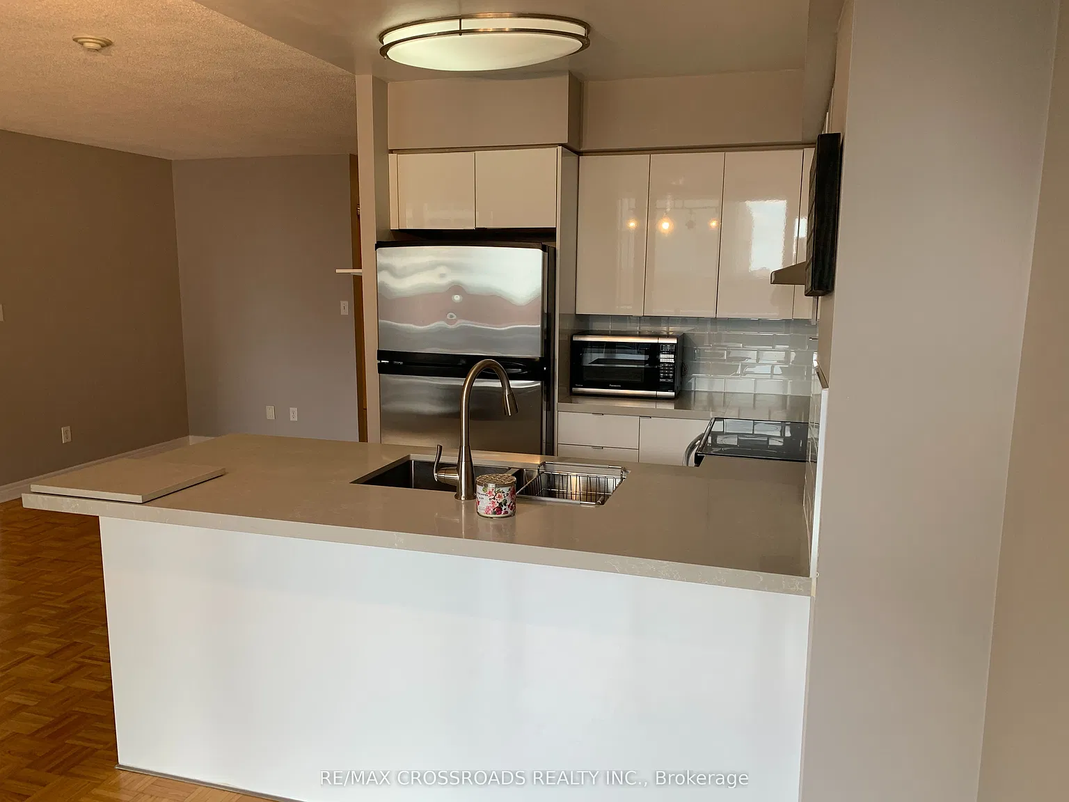 2 bed, $2,700 — Photo 4