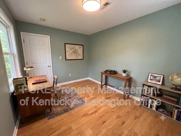 1100 Horsemans Ln #52 — Photo 10