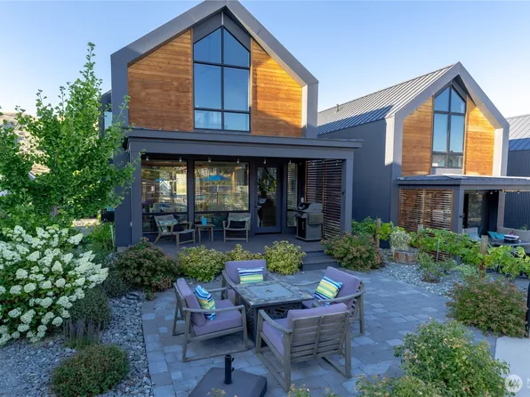 1437 Cottage Lane, Chelan, WA 98816