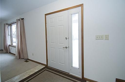 4th image of 440 Berkshire Dr