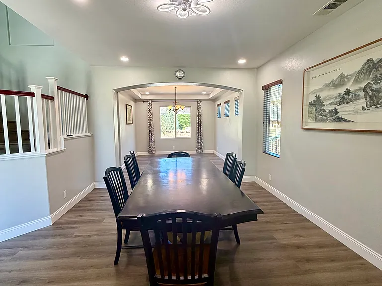 37121 Edgemont Dr — Photo 6