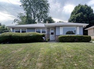 1803 Elm Ave, South Milwaukee, WI 53172