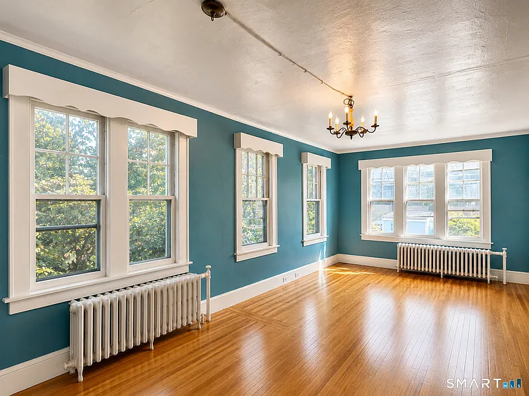 28 Jackson St #2 — Photo 6