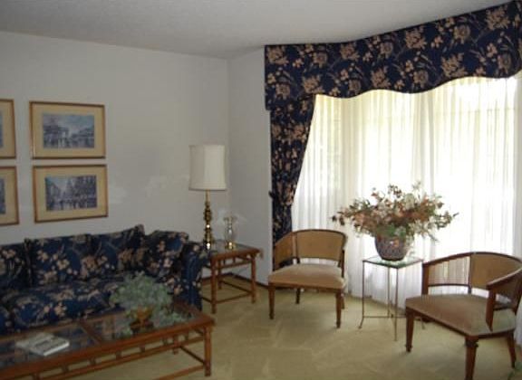 Home for Sale in Edmond, Oklahoma $189,900