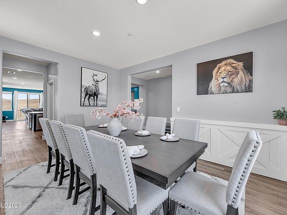 3rd image of 2768 Vecchio Dr