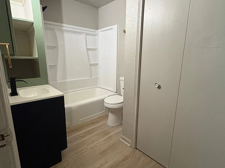 819 N Denver St — Photo 3