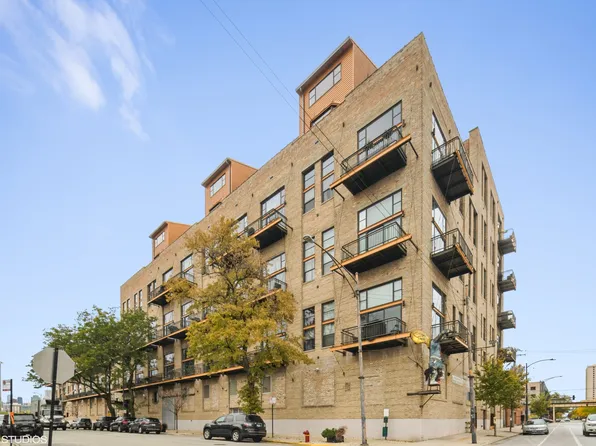 2545 S Dearborn St APT 510, Chicago, IL 60616