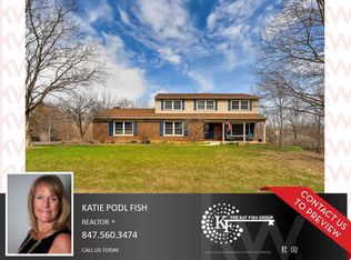 5N677 Jens Jensen Ln, Saint Charles, IL 60175