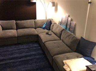 561 E Cobblestone Dr, Midvale, UT 84047