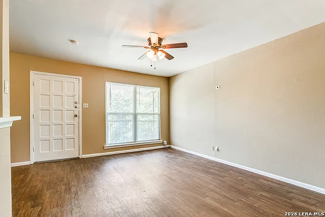 216 Lucas St #2 — Photo 1