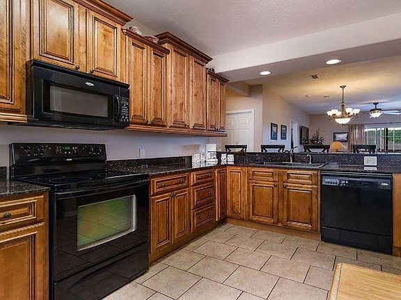 3rd image of 190 Rockwood Ln #3