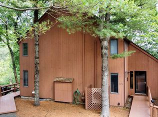 803 Covered Bridge Ln, Grantham, NH 03753