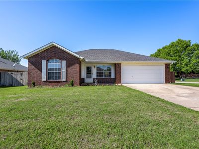 813 Jon Dr, Bentonville, AR, 72712