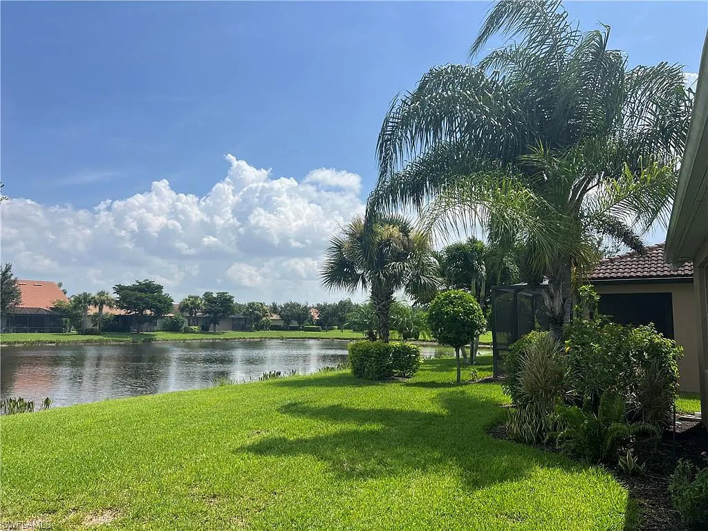 3 bed, 2.0 bath, 1901 sqft, $4,200 — Photo 3