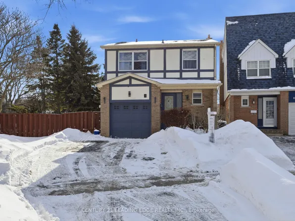 6 Wheaton Grv, Toronto, ON M1J 3L5