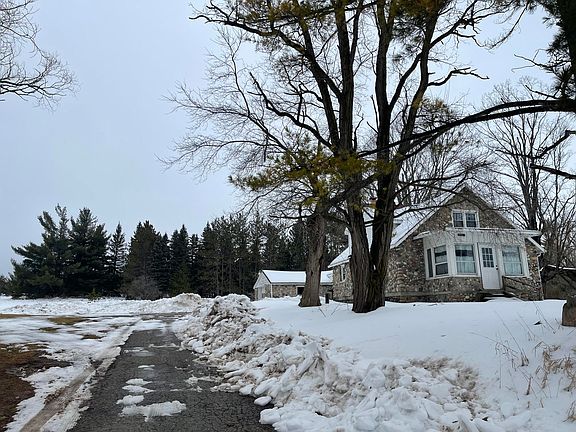 2nd image of 9024 Long Rapids Rd