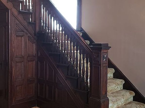 225 N Washington St, Pennville, IN 47369