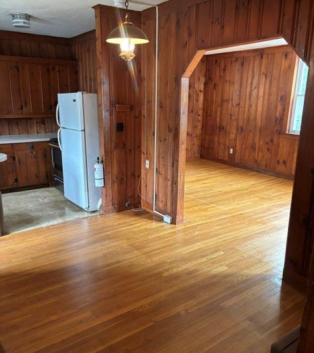 1st image of 8 Dale St #1