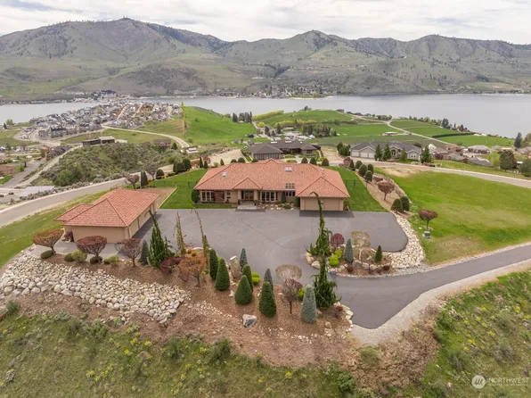 146 Crest Drive, Chelan, WA 98816