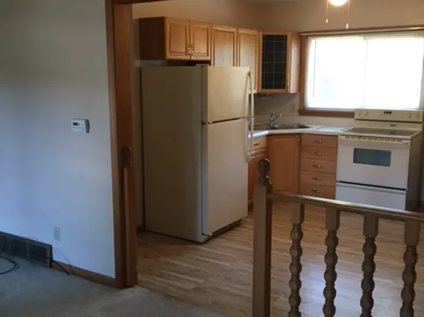 2809 Randolph St, Waterloo, IA 50702