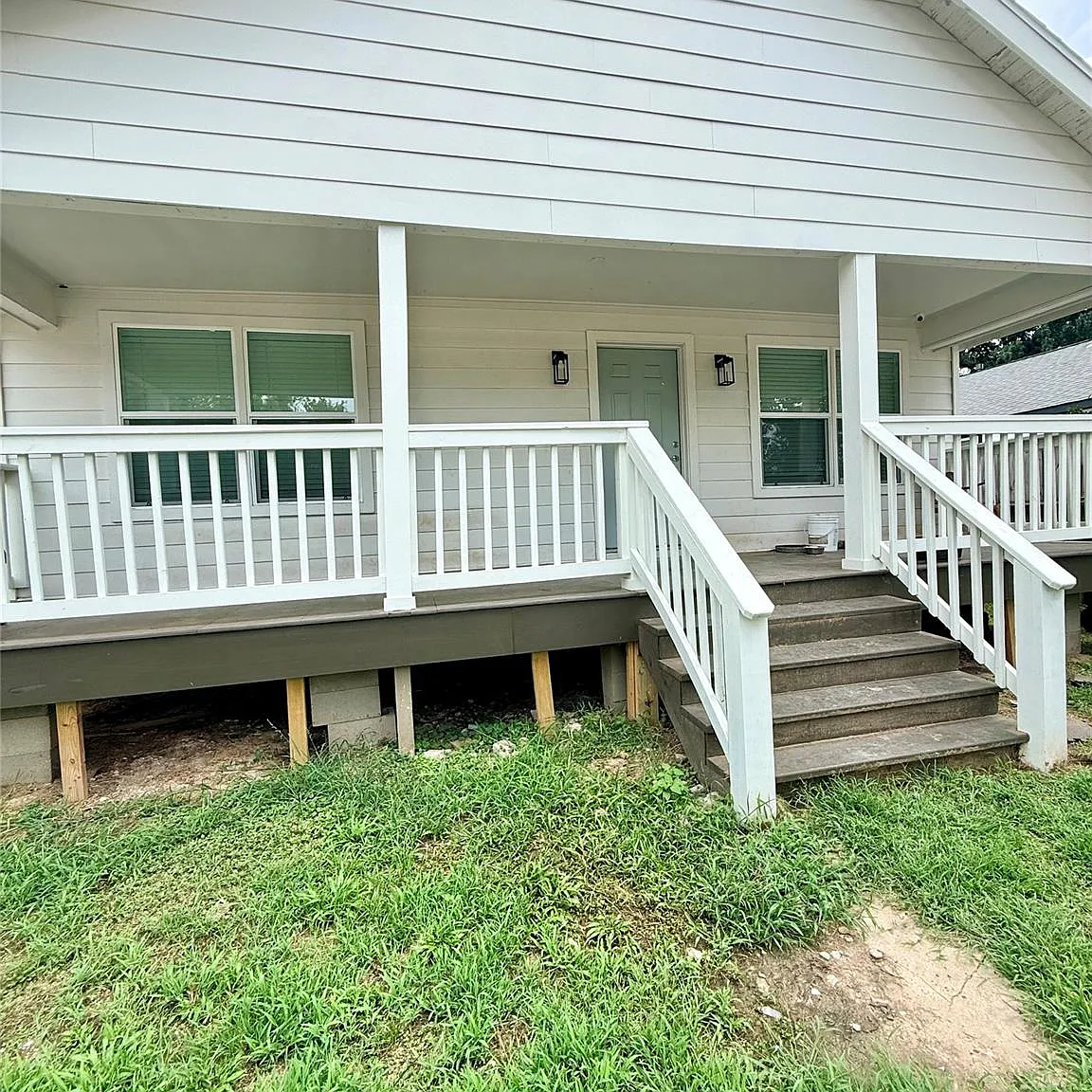 4 bed, 2.0 bath, 1544 sqft, $1,750 — Photo 2