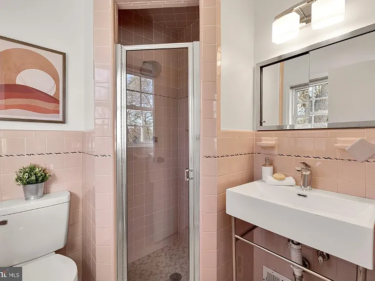 6409 Forest Rd #A — Photo 18