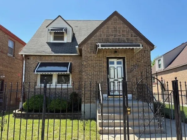 8920 S Aberdeen St, Chicago, IL 60620