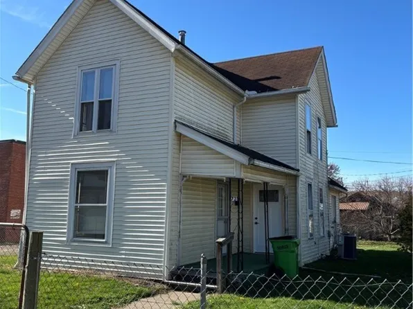 731 S Lawn Ave, Coshocton, OH 43812