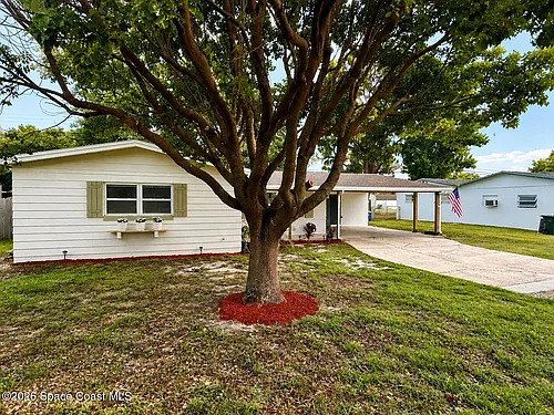 987 Kings Post Rd Photo 1