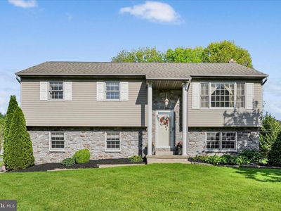 302 Grant St, Reinholds, PA, 17569